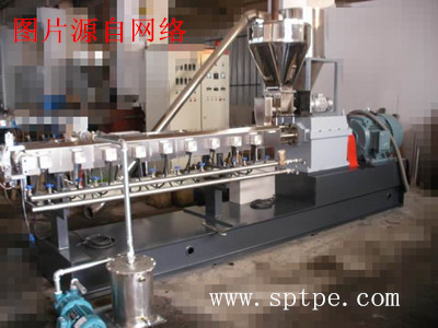 TPE擠出造粒機(jī) TPE擠出造粒機(jī)